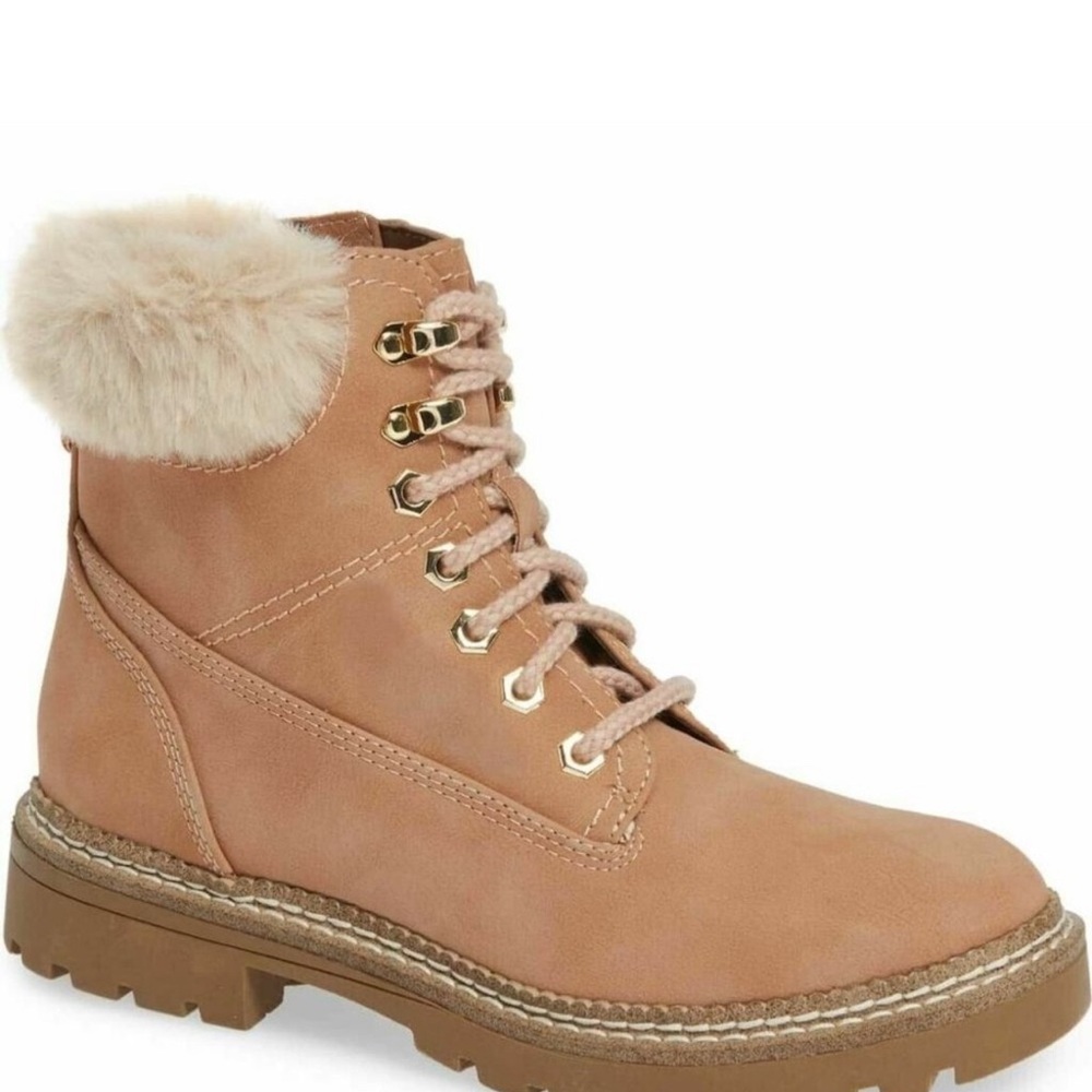 Steve Madden Alaska lace up booties 6.5